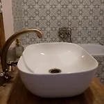 Domecek Na Kvetinovem Statku Zdice