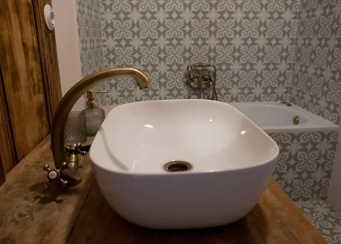 Domecek Na Kvetinovem Statku Zdice